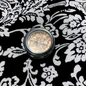 New Stila Magnificent Metals Mini Cream Foiled Eyeshadow in Dusty Rose, Rare!